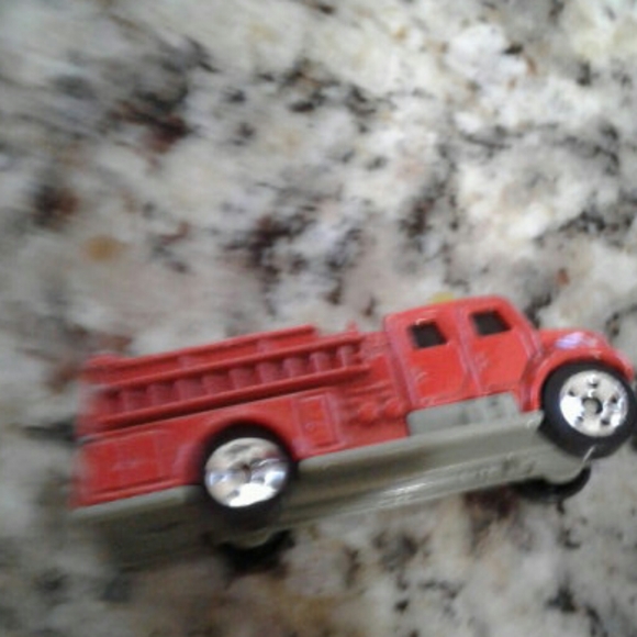 14 mattel matchbox or hot wheels - Picture 3 of 15